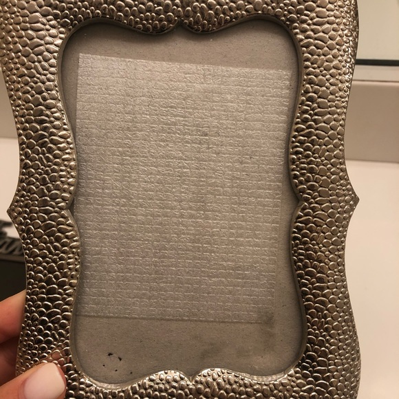 4 picture frames - Picture 4 of 5